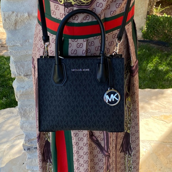 Michael Kors Mercer Medium signature satchel black - Picture 9 of 11